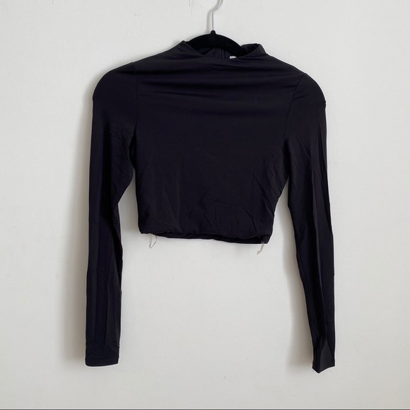 Meshki black mock neck longsleeve crop top - Picture 5 of 5